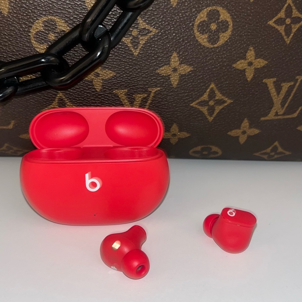 𝐁𝐄𝐀𝐓𝐒 𝐛𝐲 𝐃𝐑𝐄 Headphones